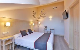 Hostal La Chata By Vivere Stays