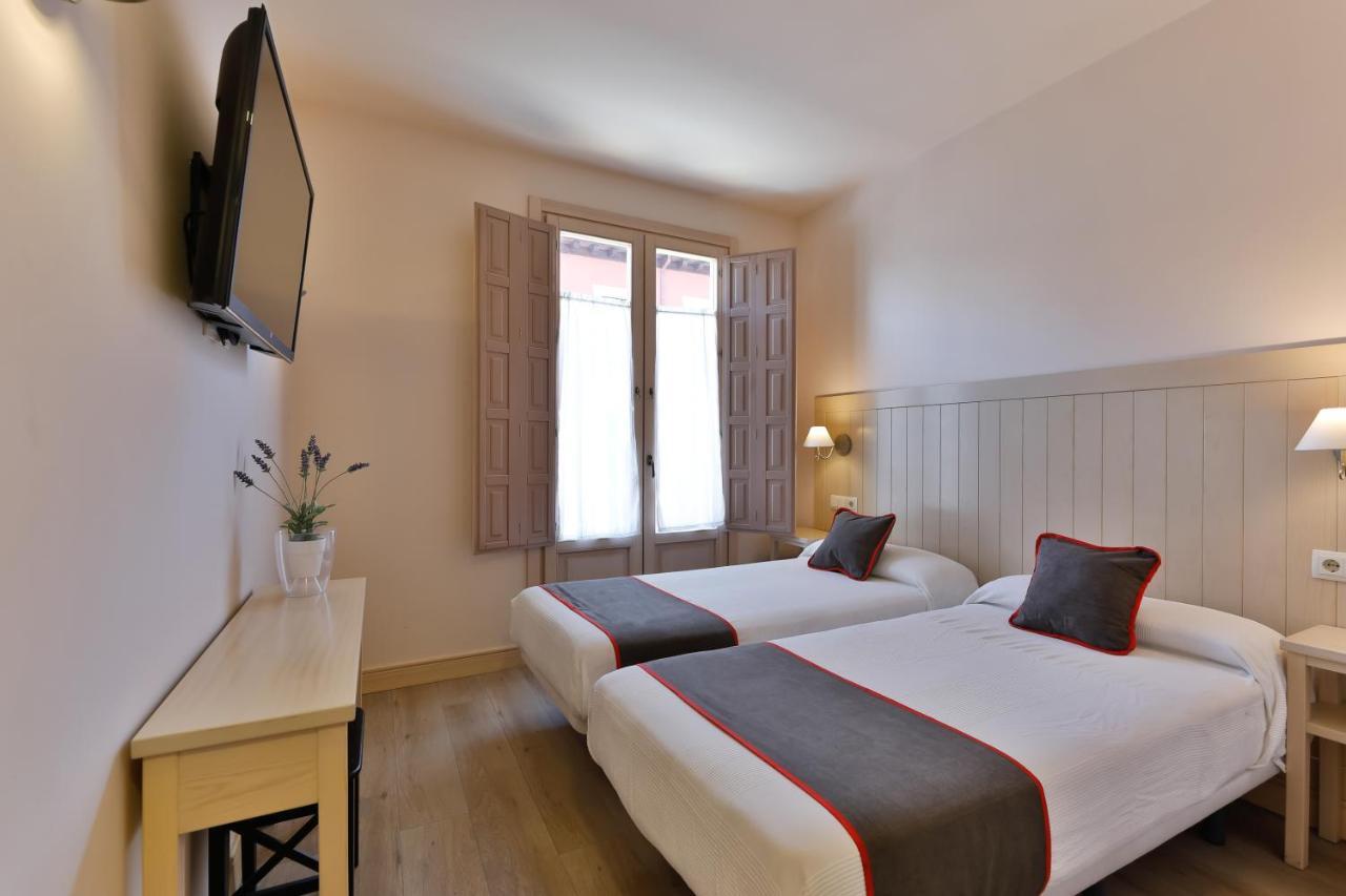 Hostal La Chata By Vivere Stays San Ildefonso Exterior photo