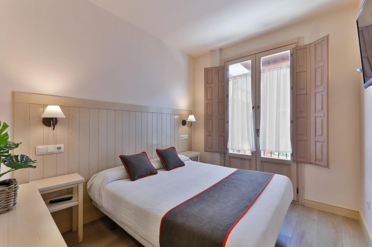 Hostal La Chata By Vivere Stays San Ildefonso Exterior photo